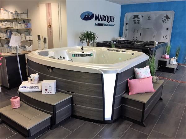 hydrops_Resort_Crown_2021